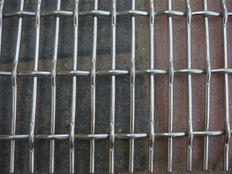 Crimped wire mesh